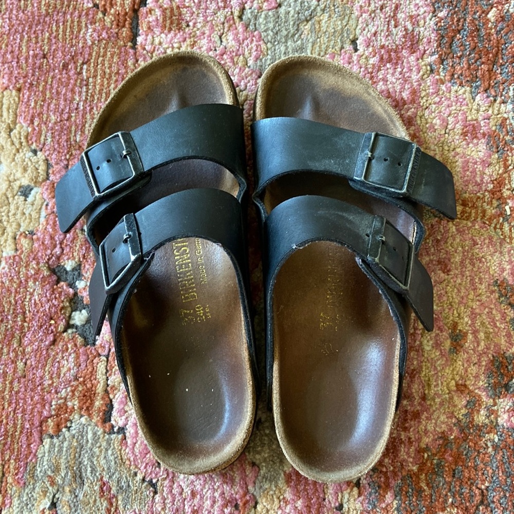 Birkenstocks - black size 37